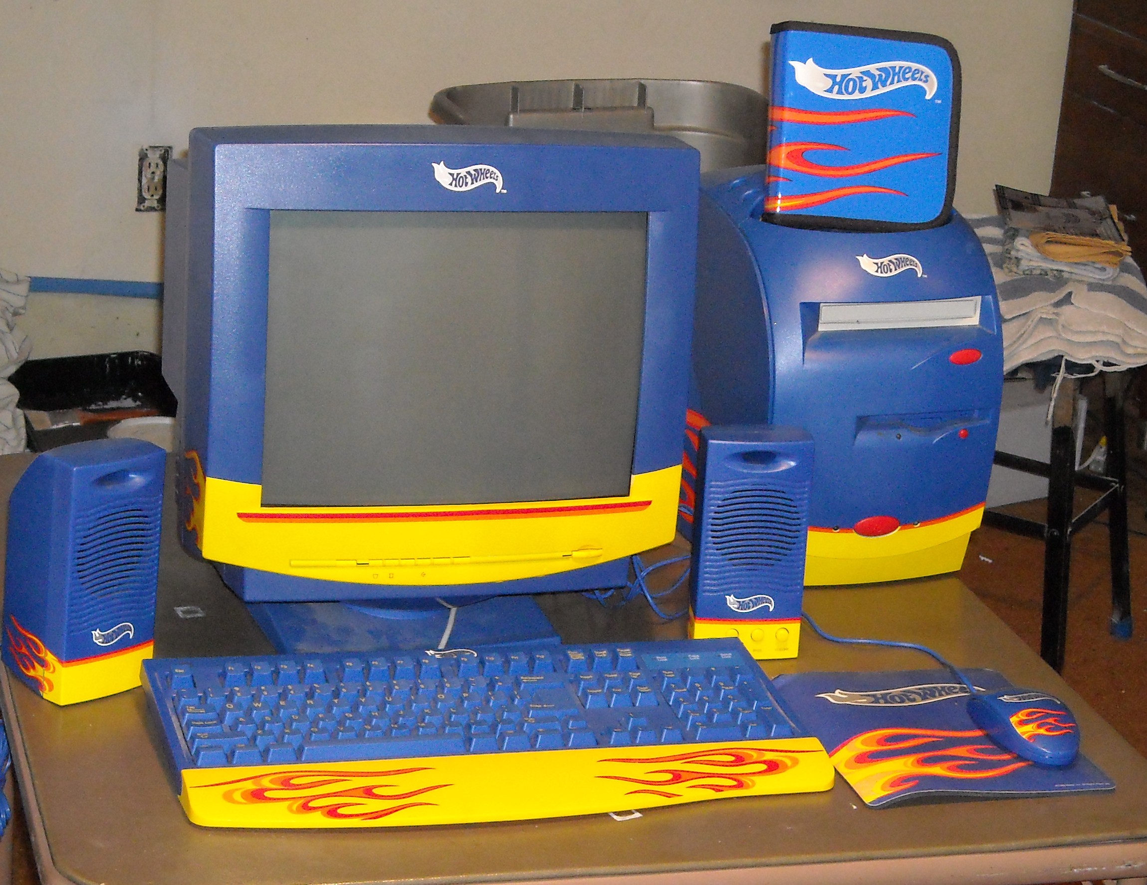 HOT WHEELS COMPUTER ( By Patriot) Applefritter